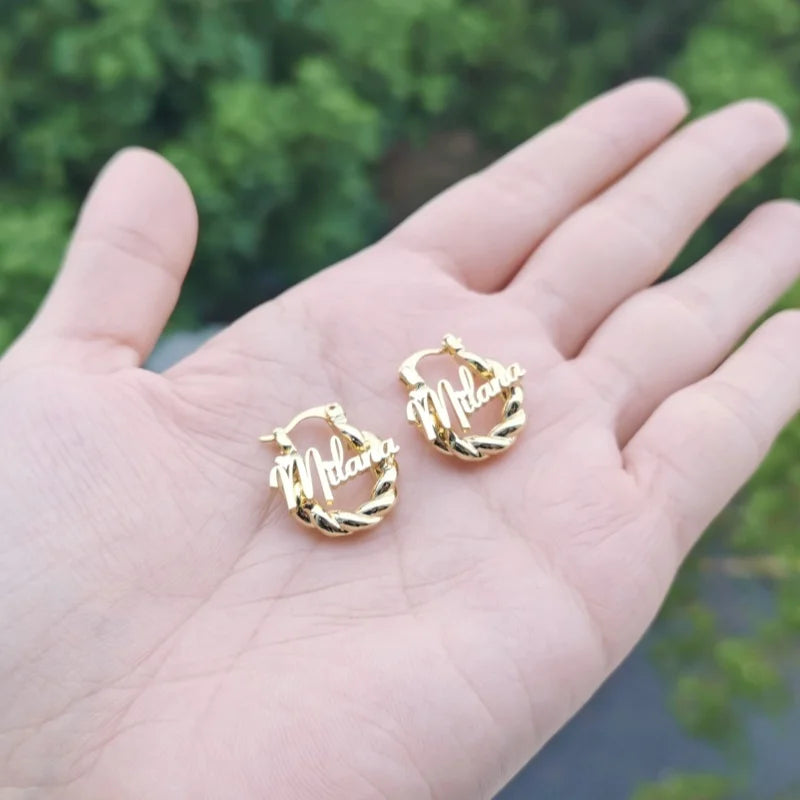 LeeChee Personalization Mini Twist Hoop Kids Custom Name Earrings For Baby Small Hoop Earring Kids Gift
